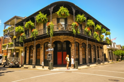 French Quarter in New Orleans (USA-Reiseblogger / Pixabay)  Public Domain 
Informations sur les licences disponibles sous 'Preuve des sources d'images'